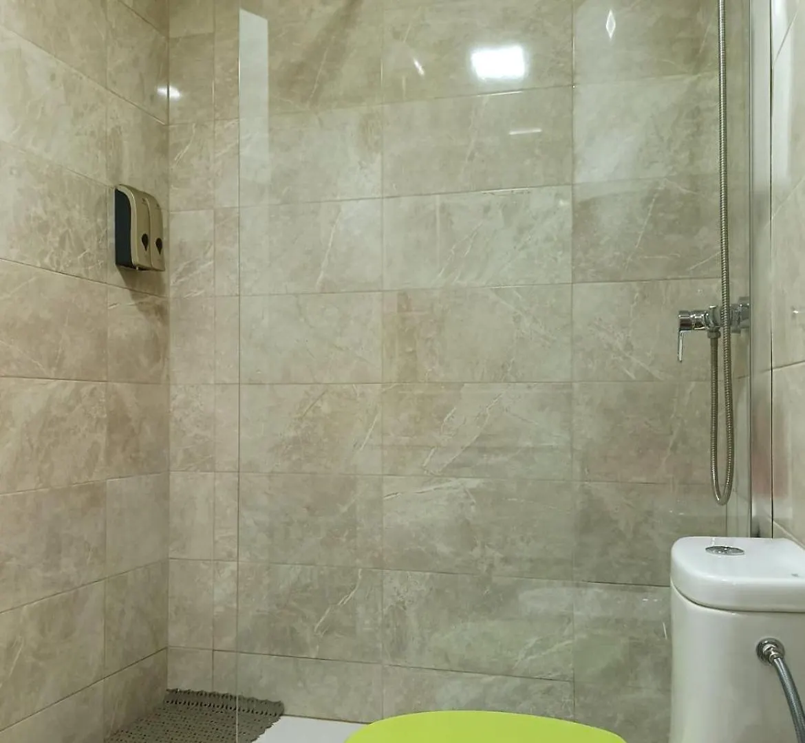 El Piso Espacioso Para Un Grupo De Amigos Màlaga
